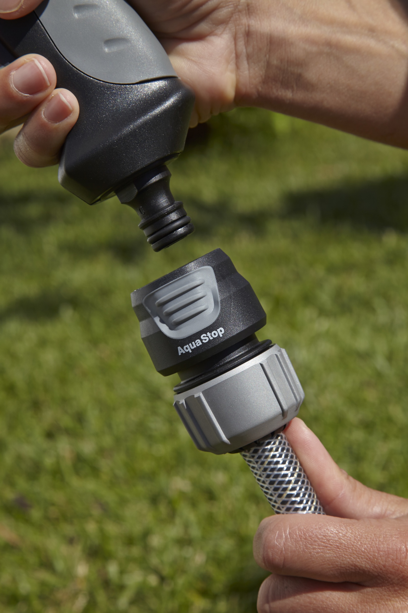 KARCHER PREMIUM UNIVERSAL HOSE COUPLING WITH AQUA STOP Karcher Center