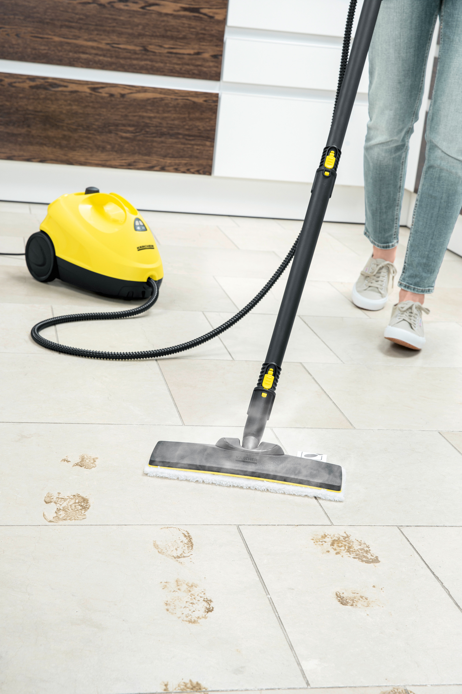 Karcher sc 2 easyfix цены. Karcher SC 2 EASYFIX. Karcher / пароочиститель SC 2 EASYFIX 1.512-050.0. Пароочиститель Керхер sc2 EASYFIX. Пароочиститель Karcher SC 2 EASYFIX.